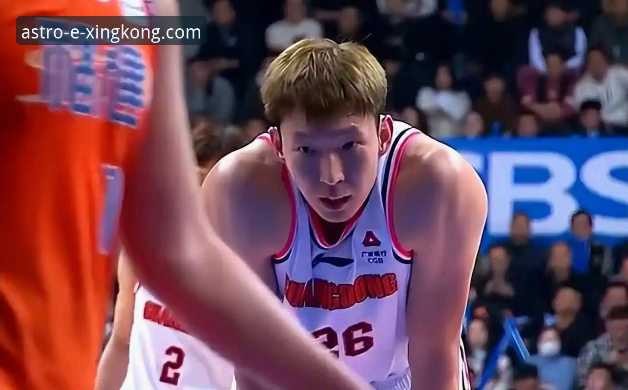 皮特森38分导演逆转，福建终结北京四连胜，周琦关键罚球失手成转折